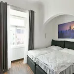 Na Náměstí 85 Apartmán *