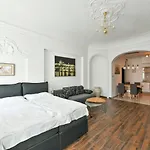 Na Náměstí 85 Apartmán