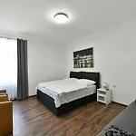 Na Náměstí 85 * Jindřichův Hradec