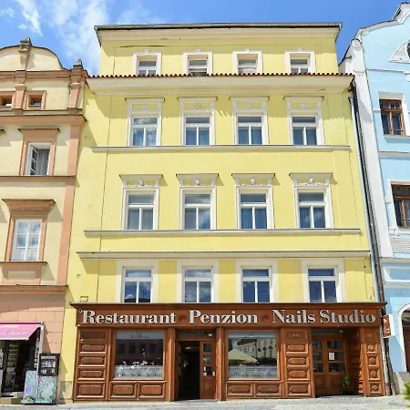 Na Náměstí 85 * Jindřichův Hradec