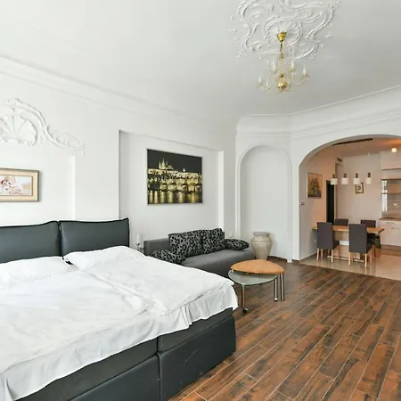 Na Namesti 85 Appartement